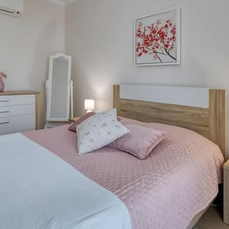 Rocha Prime Luxury פורטימאו